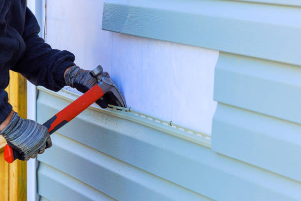 Reliable Emergency Siding Repair contractor in North Richland Hills, TX by Creative Siding